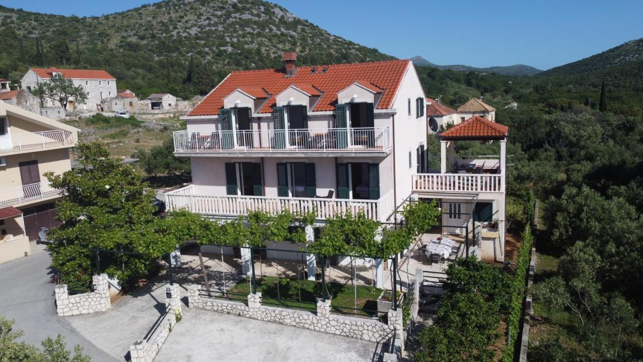 Apartments Kola Banići 外观 照片